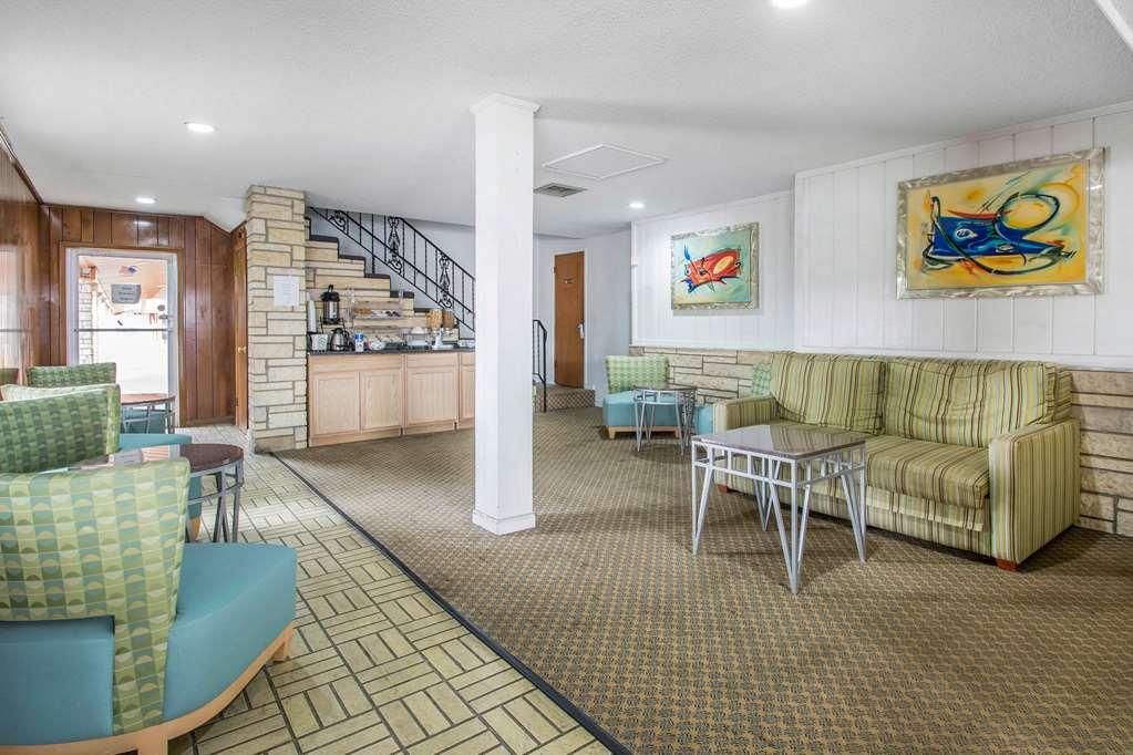 Rodeway Inn & Suites Winter Haven Chain Of Lakes Wnętrze zdjęcie