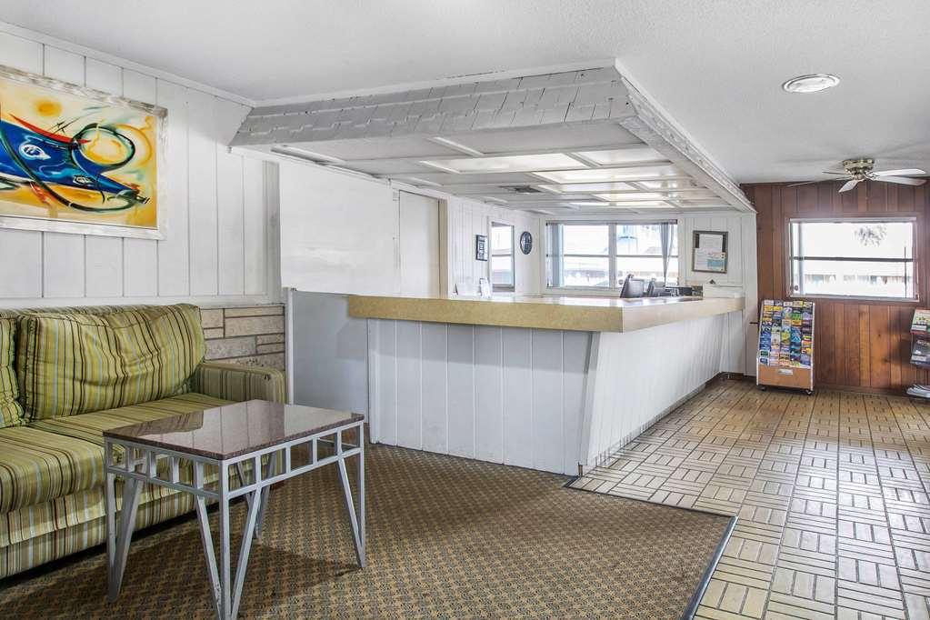 Rodeway Inn & Suites Winter Haven Chain Of Lakes Wnętrze zdjęcie