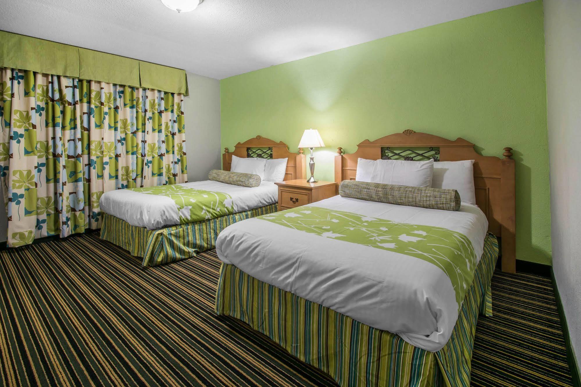 Rodeway Inn & Suites Winter Haven Chain Of Lakes Zewnętrze zdjęcie