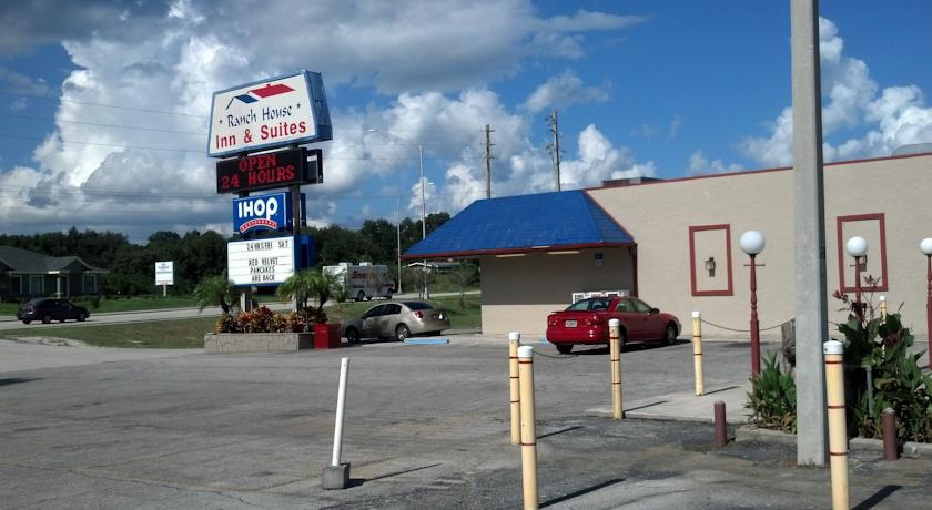 Rodeway Inn & Suites Winter Haven Chain Of Lakes Zewnętrze zdjęcie
