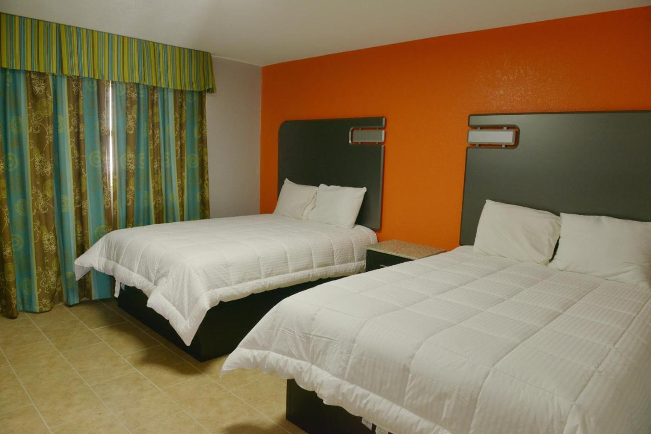 Rodeway Inn & Suites Winter Haven Chain Of Lakes Zewnętrze zdjęcie