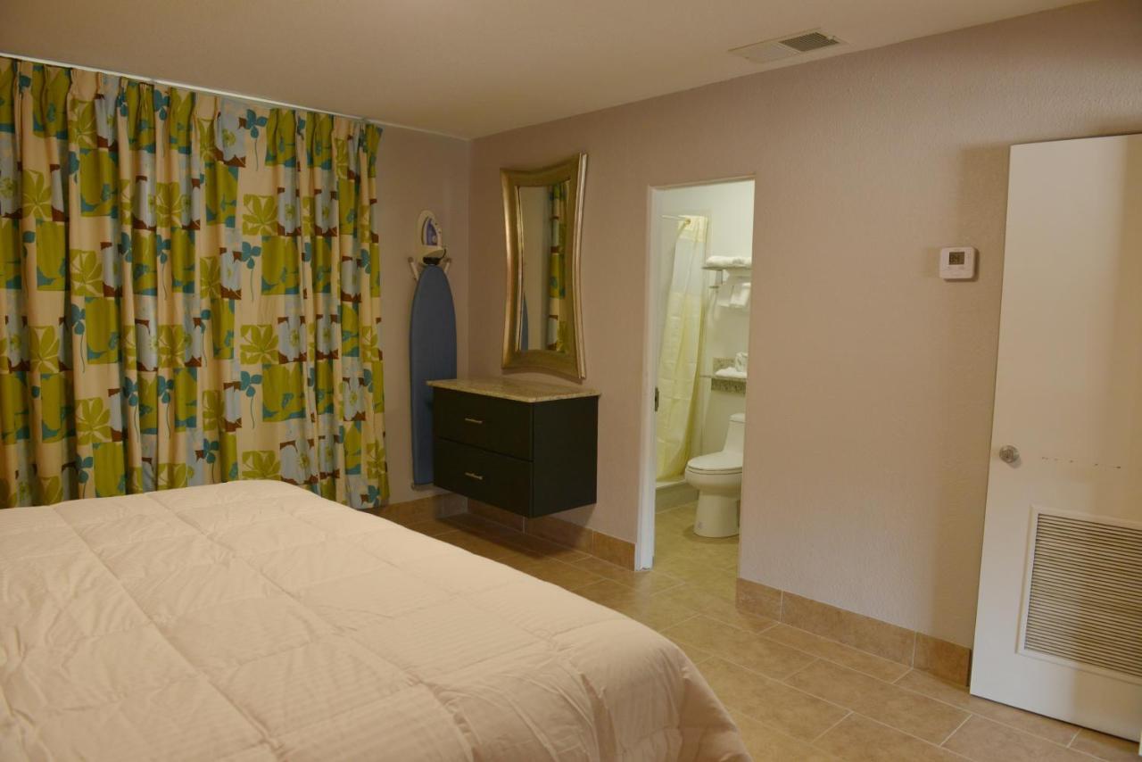 Rodeway Inn & Suites Winter Haven Chain Of Lakes Zewnętrze zdjęcie